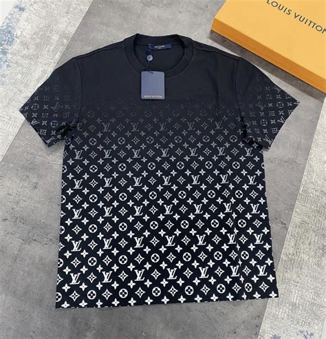 louis vuitton holographic shirt|Men's Fashion T.